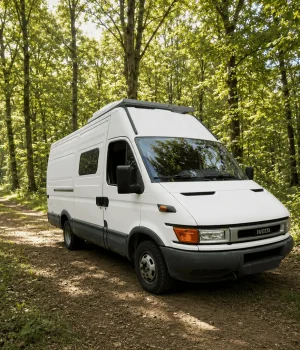 aménagement complet sur mesure d'un fourgon Iveco Daily L3H2 par vananam