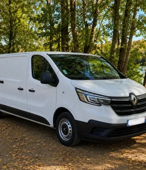 aménagement complet sur mesure d'un van Renault trafic L2H1 par vananam